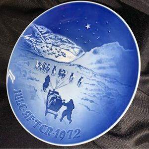 1972 Royal Copenhagen B&G (Bing & Grondahl) Denmark
Jule After Plate